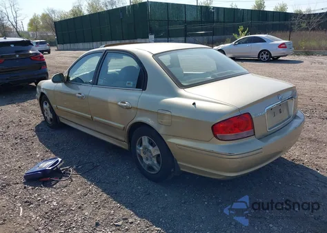 2002 Hyundai Sonata из США, поврежденный, VIN KMHWF25S32A669872